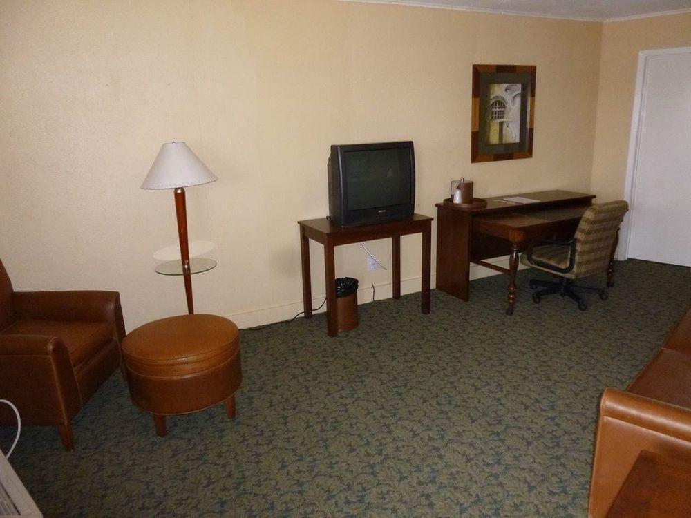 Alvin Extended Stay Extérieur photo