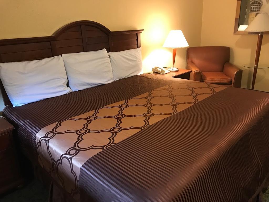Alvin Extended Stay Extérieur photo
